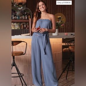 EVEREVE Riley Strapless Gauze Jumpsuit in Lakeblue color! Size MEDIUM